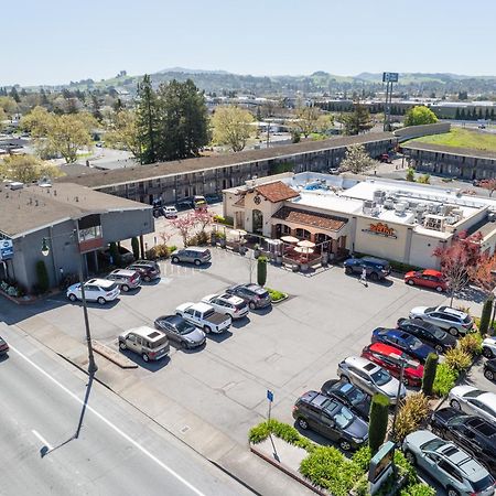 Best Western Petaluma Inn Exterior photo