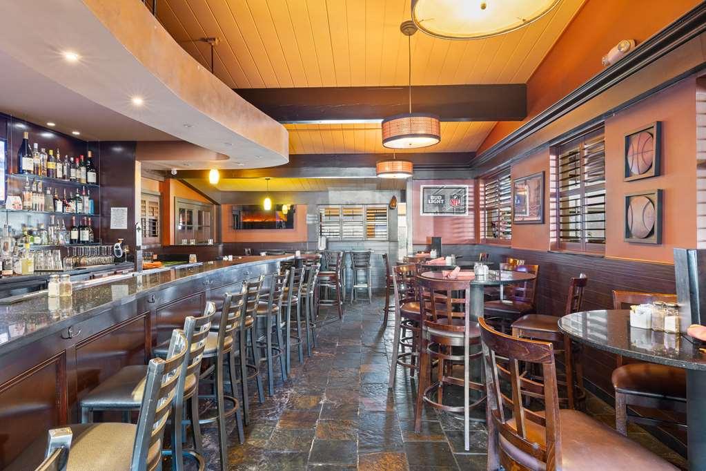 Best Western Petaluma Inn Restaurant photo